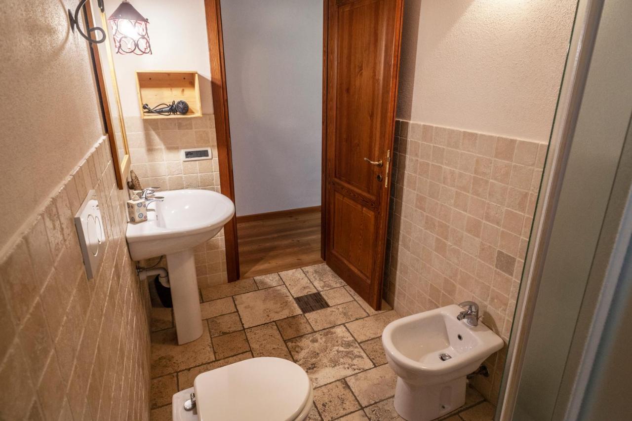Maison Le Champ B&B Questa Casa Non E Un Albergo ラ・サル エクステリア 写真